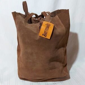 ✨NWT✨BOTTEGA RO Brown Suede Tote Bag